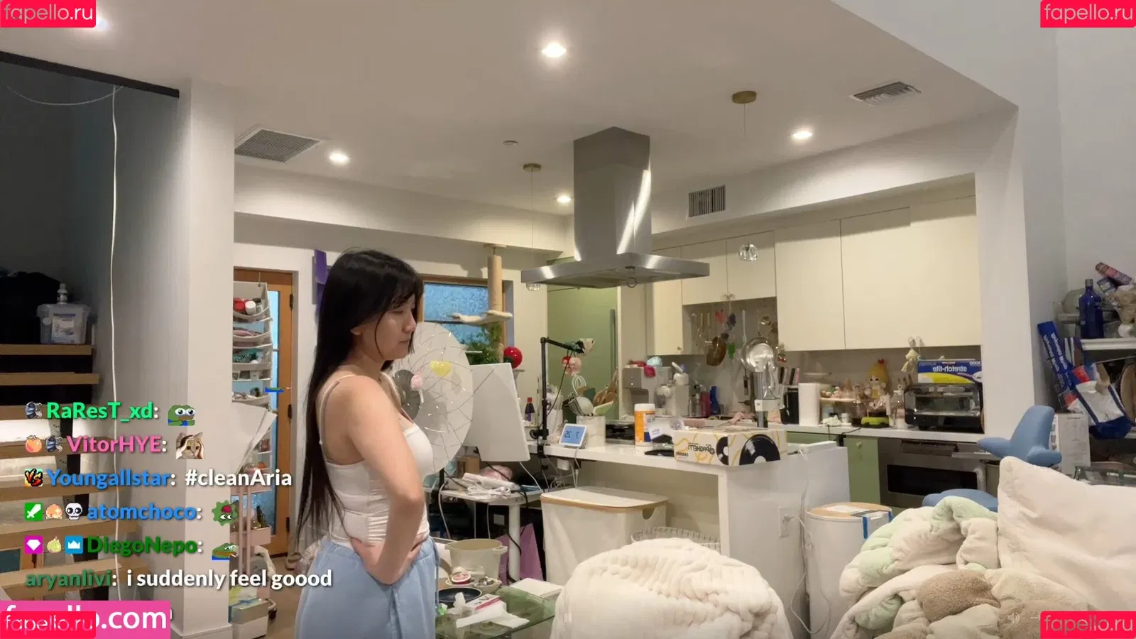 AriaSaki / simplyjustaria Onlyfans Photo Gallery 