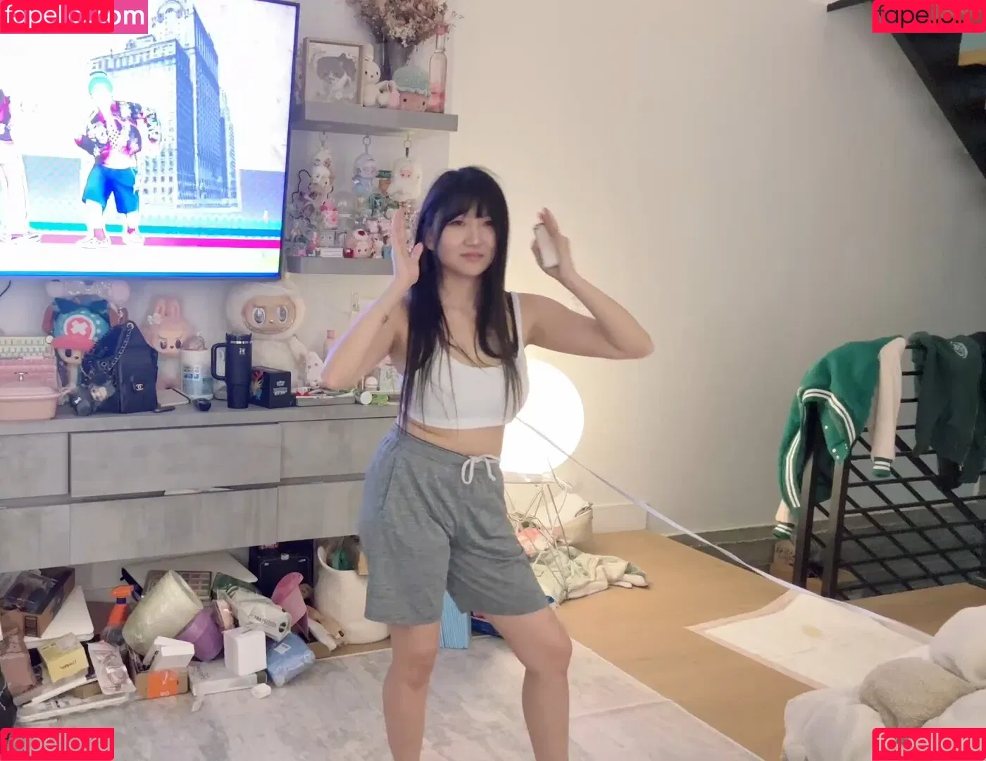 AriaSaki / simplyjustaria Onlyfans Photo Gallery 