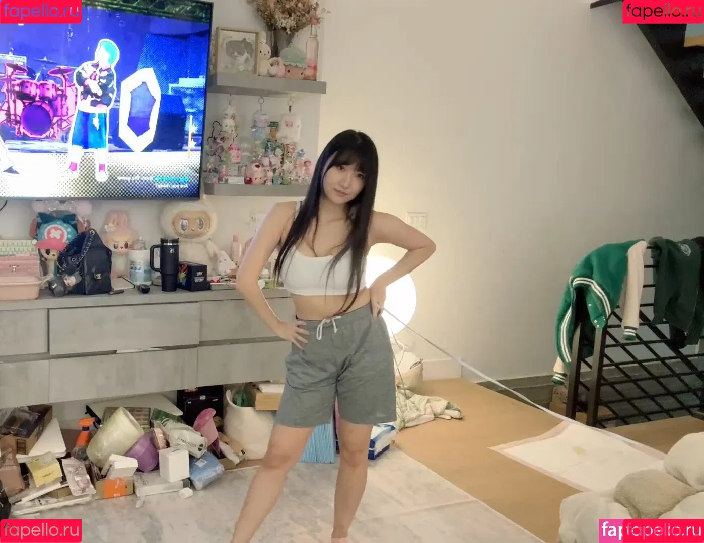 AriaSaki / simplyjustaria Onlyfans Photo Gallery 