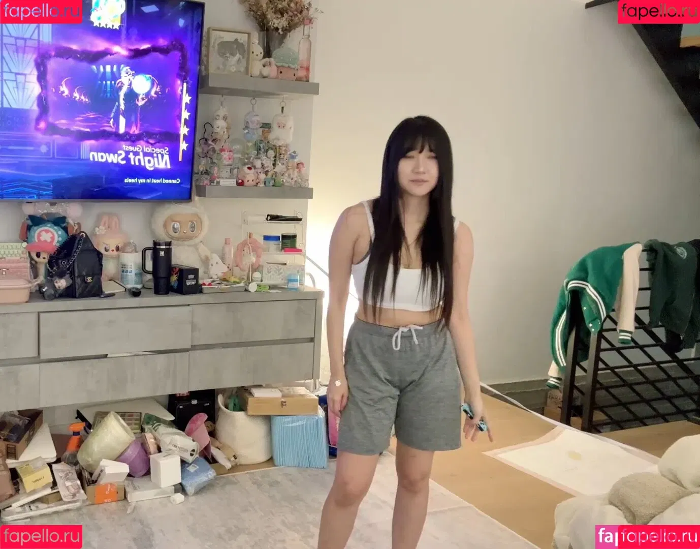 AriaSaki / simplyjustaria Onlyfans Photo Gallery 