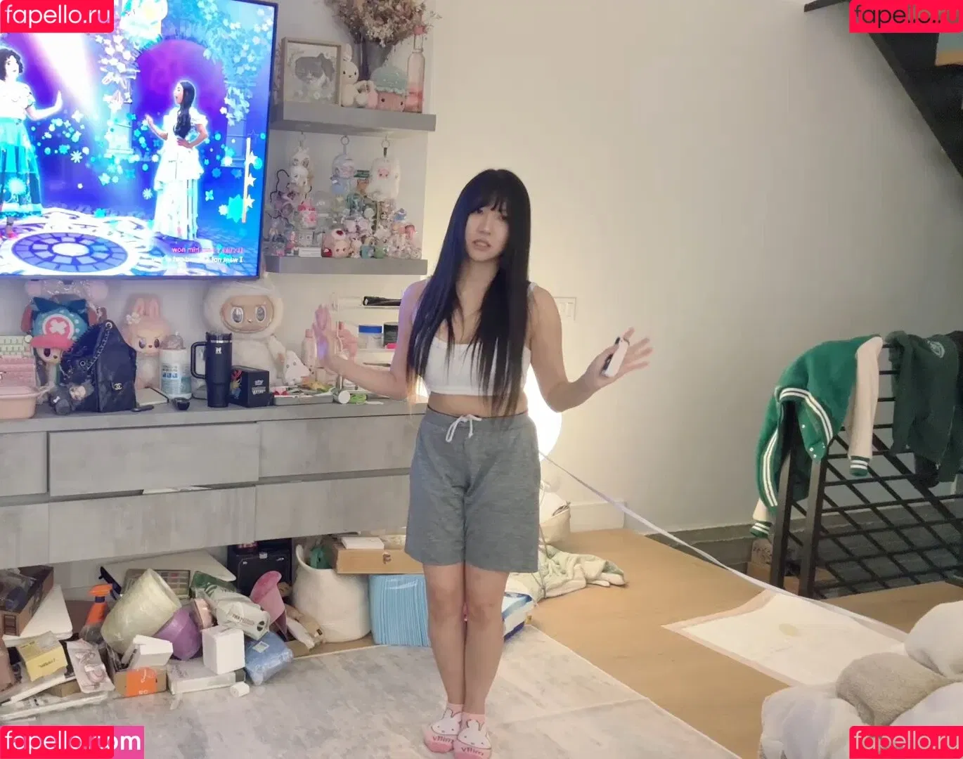 AriaSaki / simplyjustaria Onlyfans Photo Gallery 