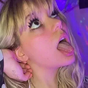 Chewys.melons Onlyfans Photo Gallery 