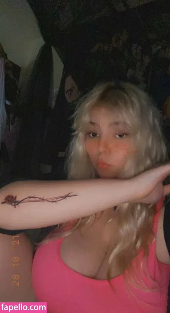 Chewys.melons Onlyfans Photo Gallery 