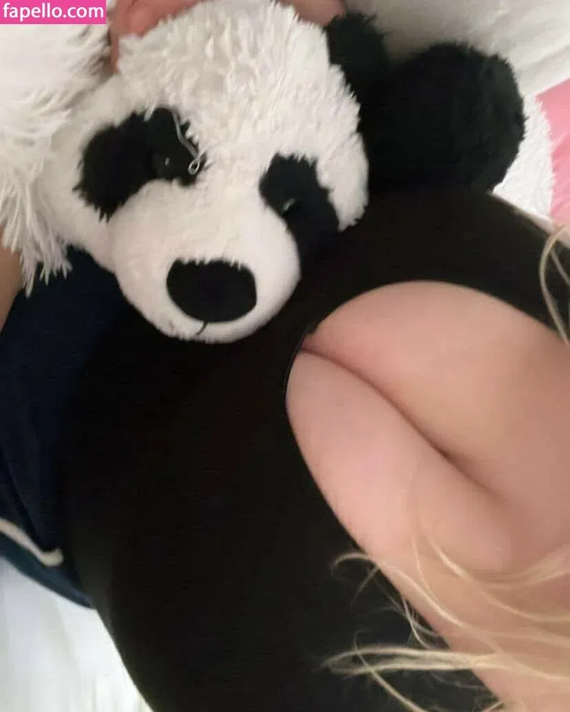 Chewys.melons Onlyfans Photo Gallery 