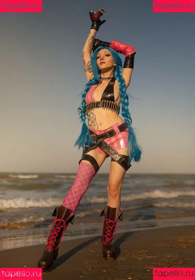 Yuuforia / YuuforiaArts Onlyfans Photo Gallery 