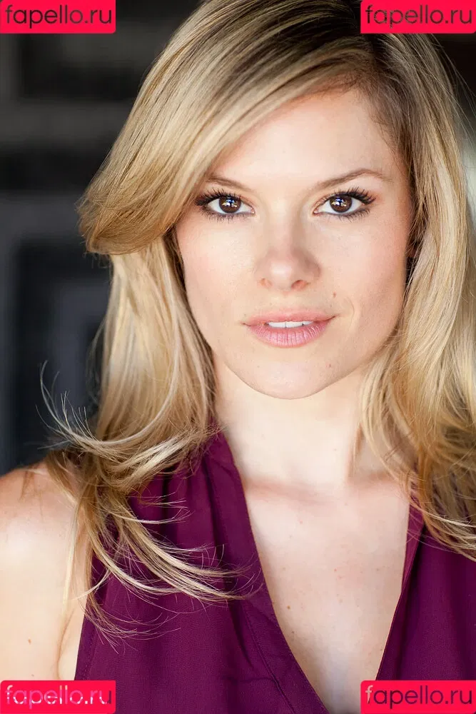 Tonya Glanz Onlyfans Photo Gallery 