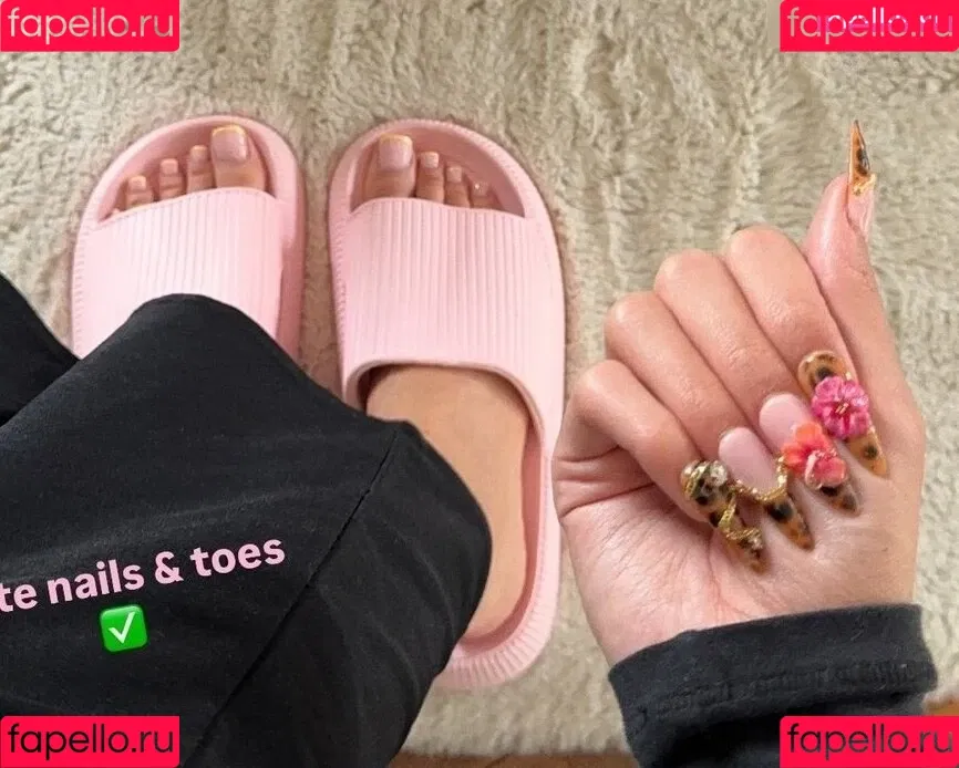 Nona kanal / nonadreamspecial / nonakanal Onlyfans Photo Gallery 