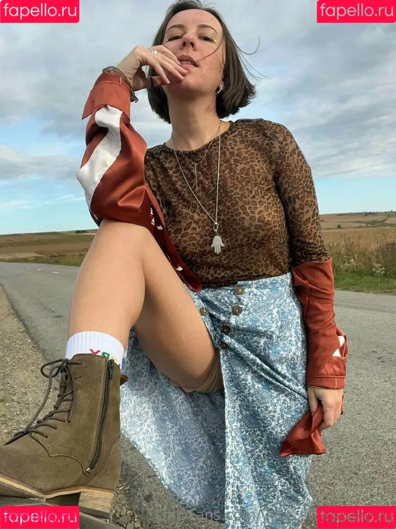 Angela / your_stepmommy / your_stepmommy5 / yourstepmommy Onlyfans Photo Gallery 