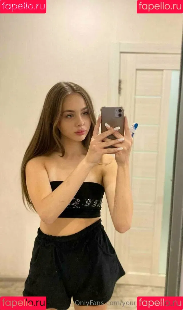 Angela / your_stepmommy / your_stepmommy5 / yourstepmommy Onlyfans Photo Gallery 