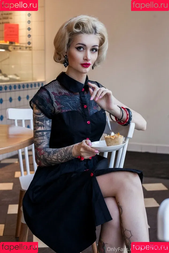 Avrora / Avrora_sg / avrora__sg Onlyfans Photo Gallery 