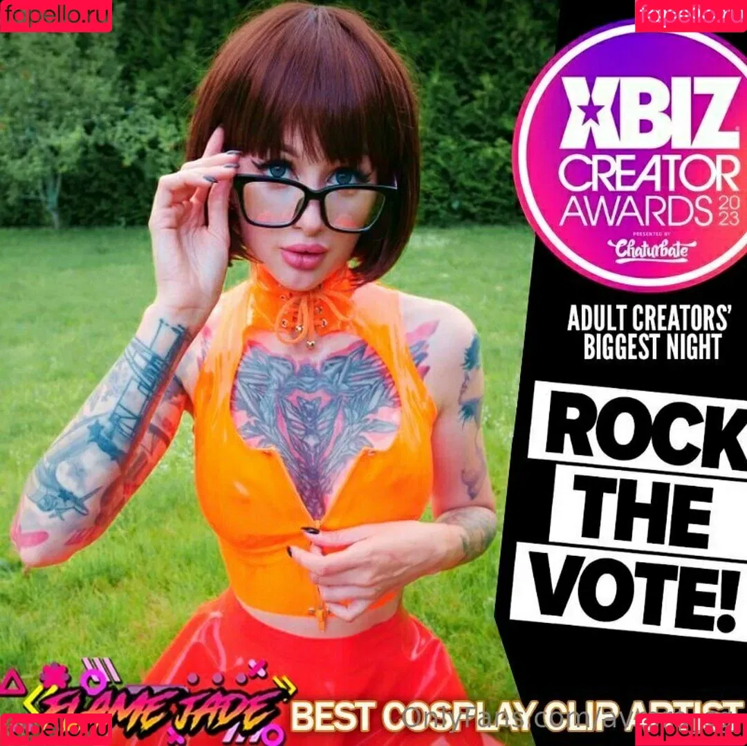 Avrora / Avrora_sg / avrora__sg Onlyfans Photo Gallery 