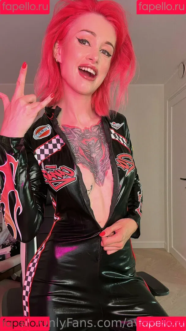 Avrora / Avrora_sg / avrora__sg Onlyfans Photo Gallery 