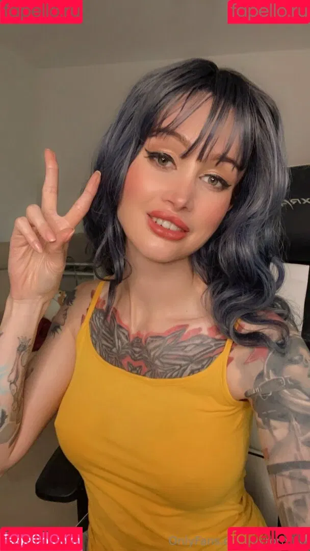 Avrora / Avrora_sg / avrora__sg Onlyfans Photo Gallery 