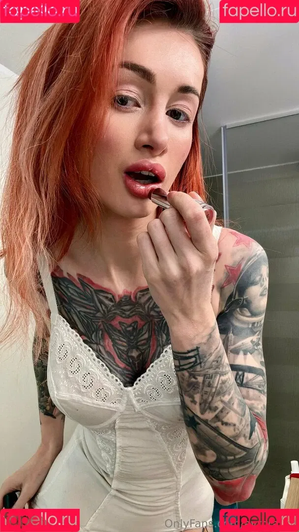 Avrora / Avrora_sg / avrora__sg Onlyfans Photo Gallery 