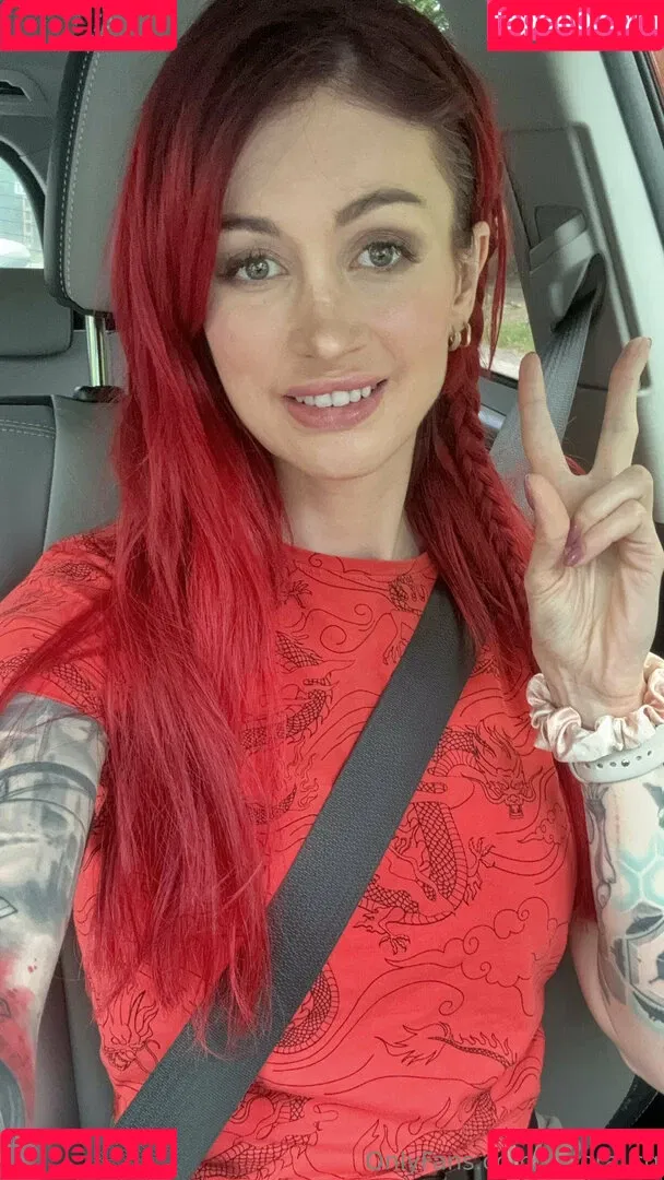 Avrora / Avrora_sg / avrora__sg Onlyfans Photo Gallery 