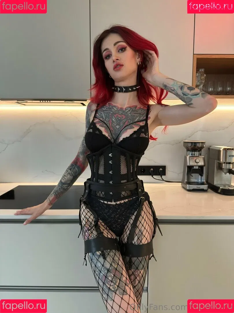 Avrora / Avrora_sg / avrora__sg Onlyfans Photo Gallery 