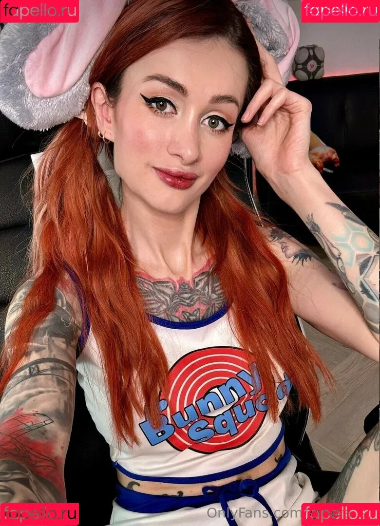 Avrora / Avrora_sg / avrora__sg Onlyfans Photo Gallery 