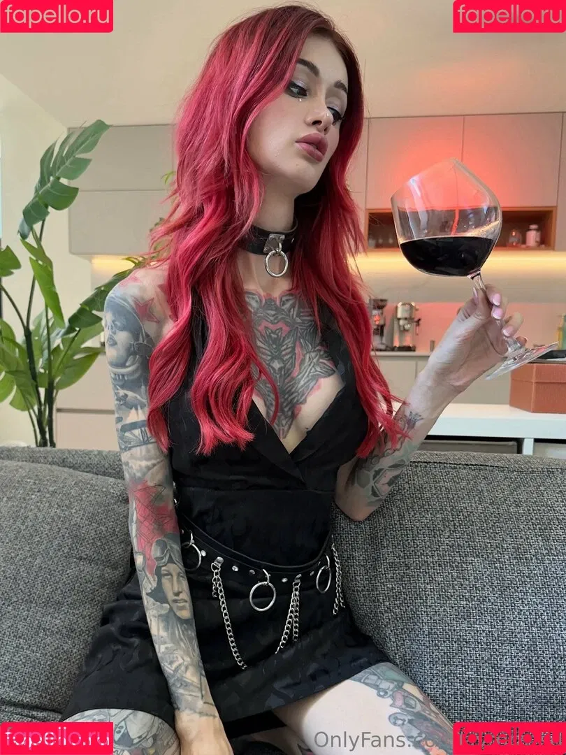 Avrora / Avrora_sg / avrora__sg Onlyfans Photo Gallery 