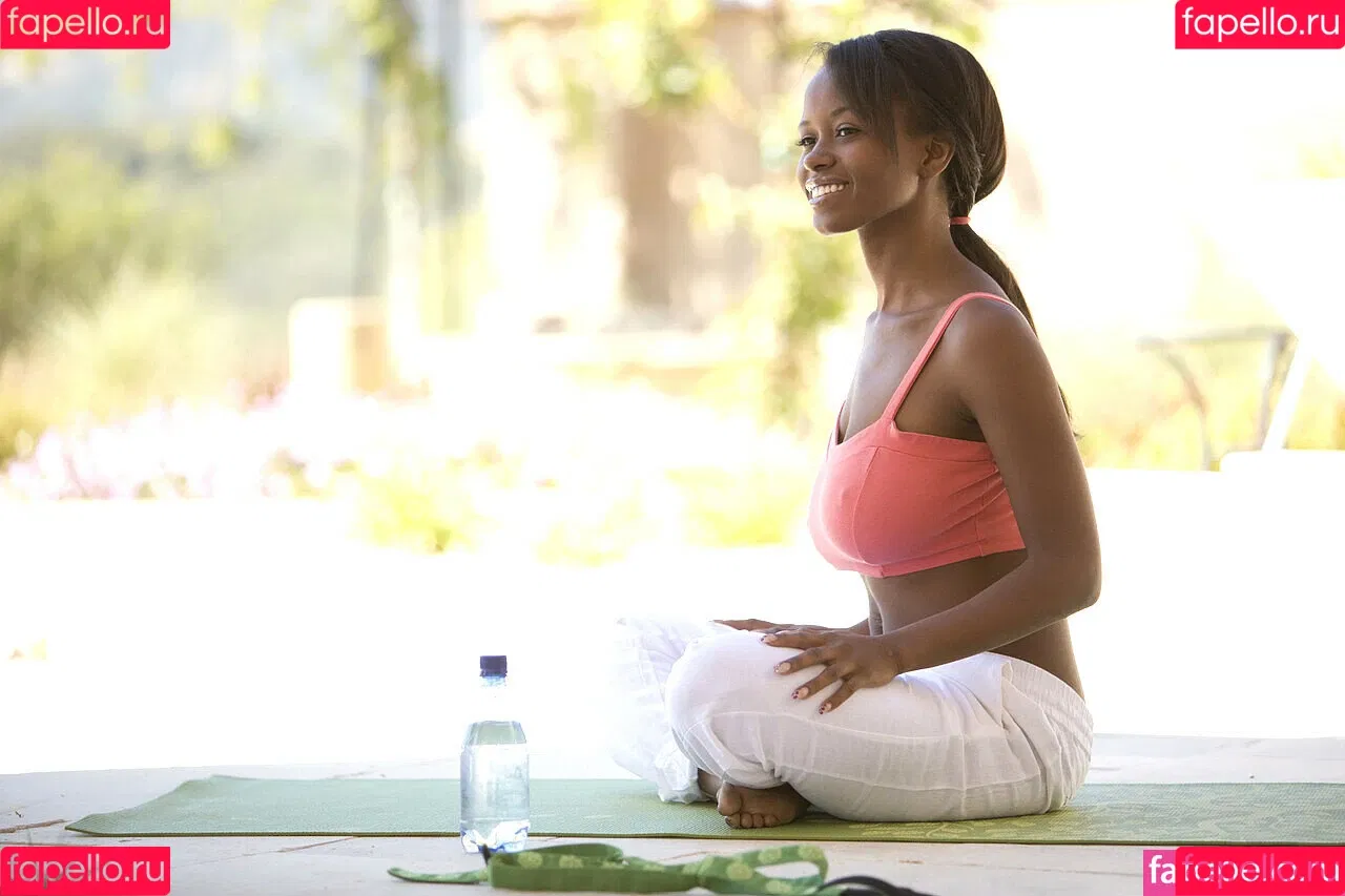 Jezabel Vessir / jezabelvisser / realnakedprincessjv Onlyfans Photo Gallery 