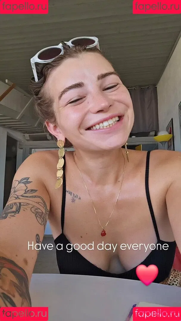 Emma_littleTs / emma-without-rules / emma_littletgirl Onlyfans Photo Gallery 