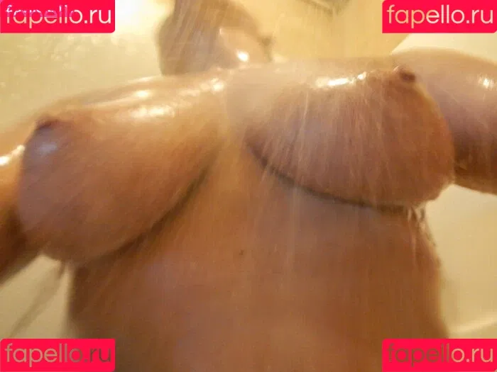 Guiltynurse_secrets / the_boys_n_girls_of_the_bay / thespicynurse Onlyfans Photo Gallery 