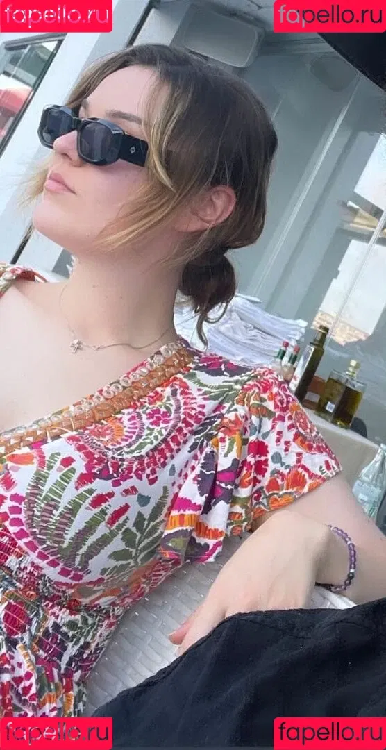 Malena / male.aok / malenabb / malenatudi Onlyfans Photo Gallery 