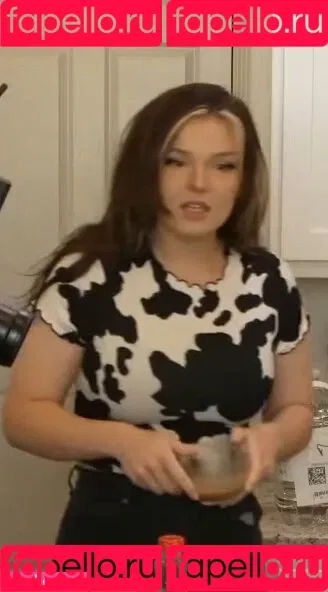 Malena / male.aok / malenabb / malenatudi Onlyfans Photo Gallery 