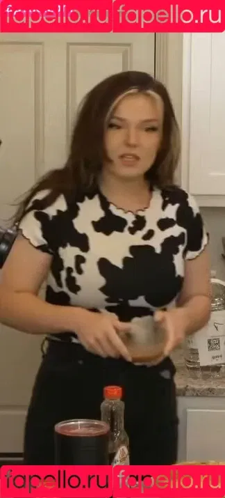 Malena / male.aok / malenabb / malenatudi Onlyfans Photo Gallery 