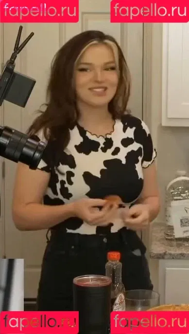 Malena / male.aok / malenabb / malenatudi Onlyfans Photo Gallery 