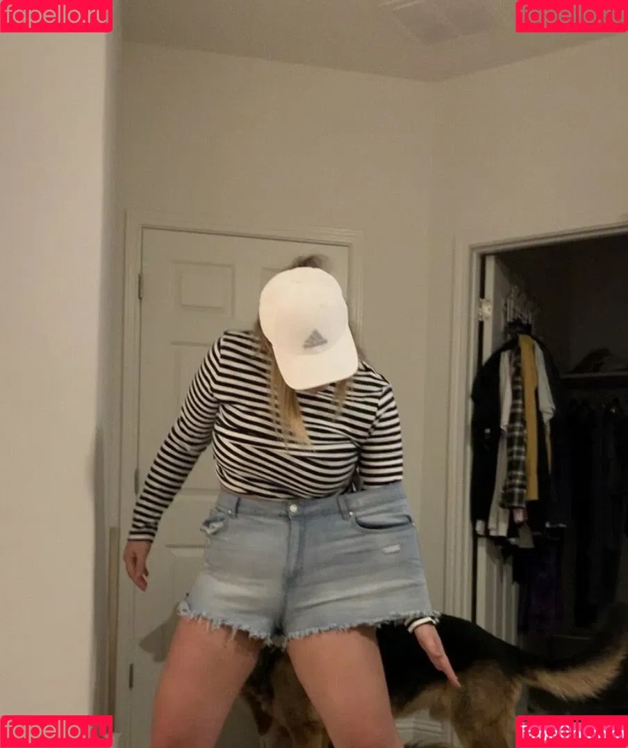 Malena / male.aok / malenabb / malenatudi Onlyfans Photo Gallery 