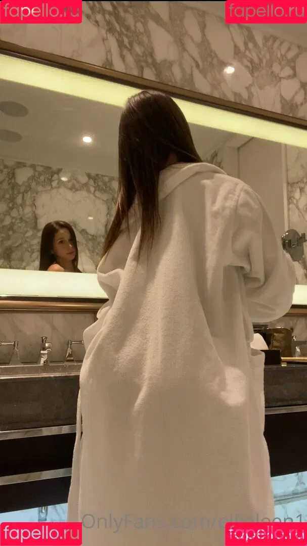 Ellie Leen / Ellieleen1 / itsnotellieleen Onlyfans Photo Gallery 