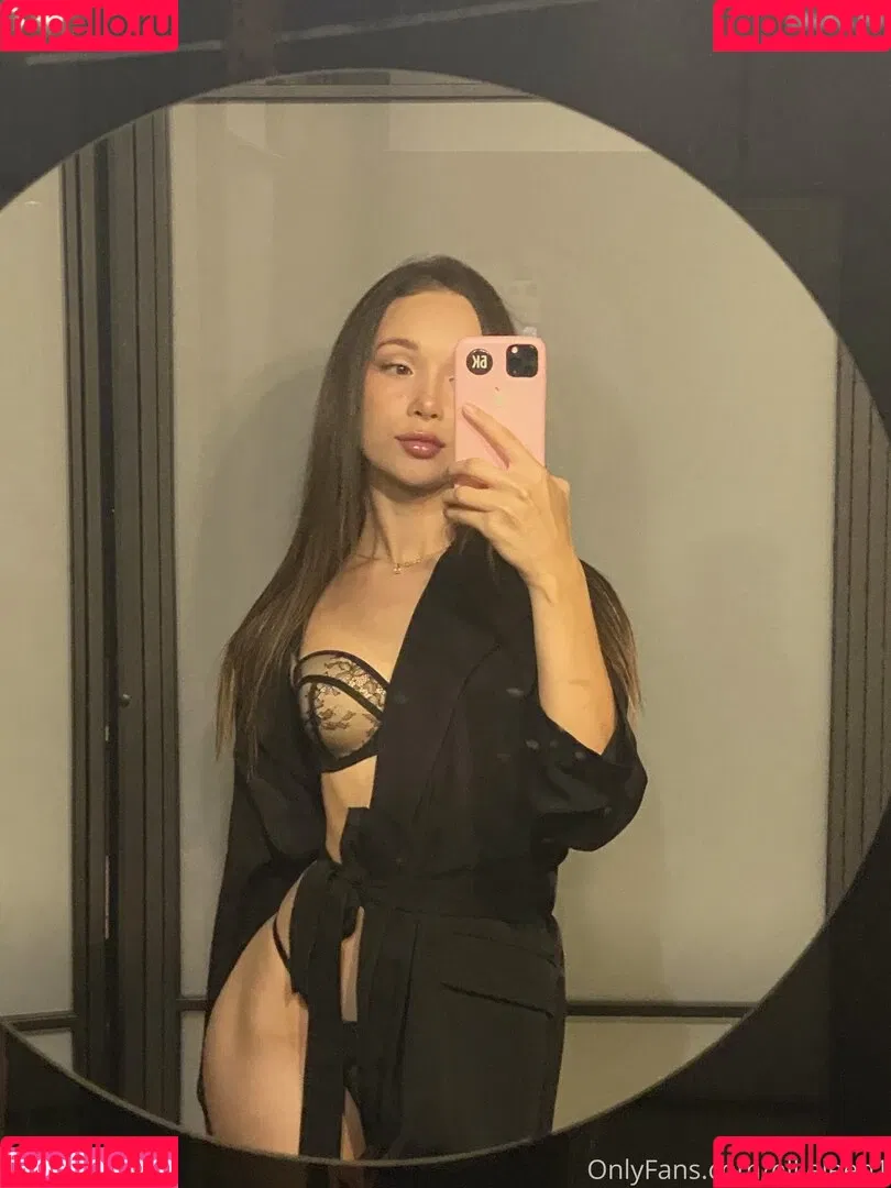 Ellie Leen / Ellieleen1 / itsnotellieleen Onlyfans Photo Gallery 