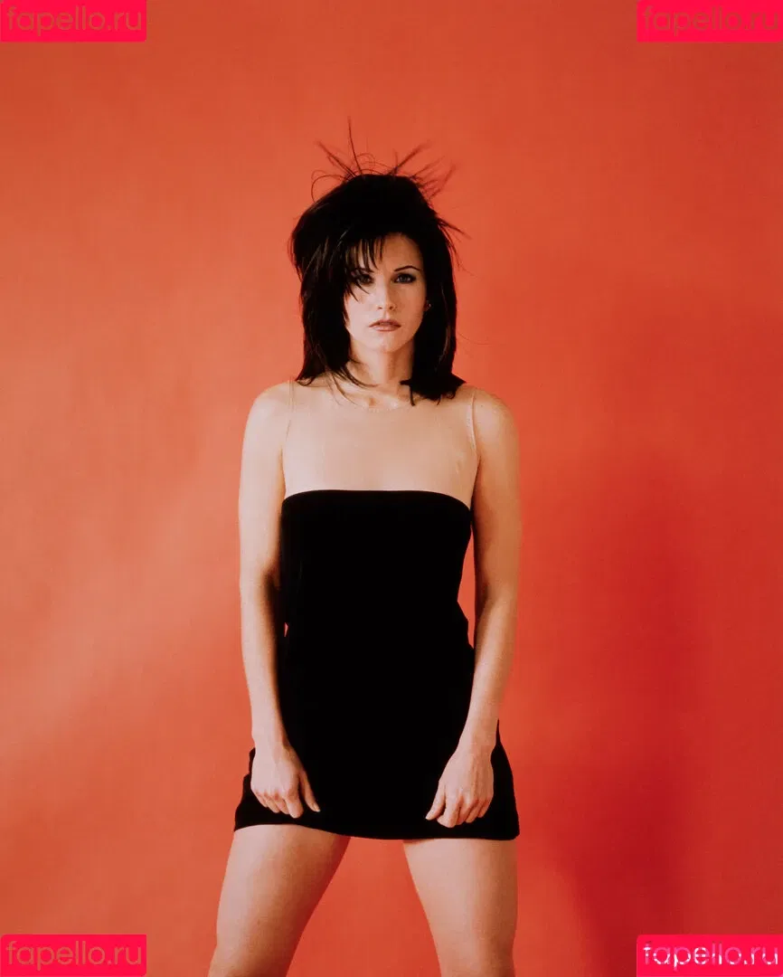 Courtney Cox / courteneycoxofficial / courtne81211028 Onlyfans Photo Gallery 