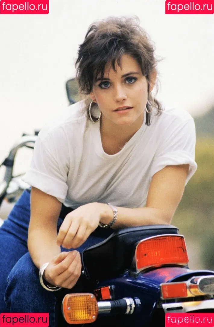 Courtney Cox / courteneycoxofficial / courtne81211028 Onlyfans Photo Gallery 