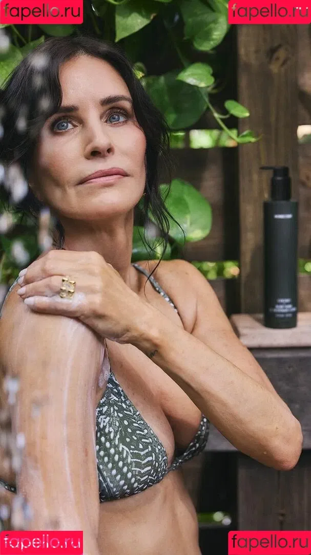 Courtney Cox / courteneycoxofficial / courtne81211028 Onlyfans Photo Gallery 