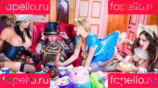 Latex Fetish / misslatexxx Onlyfans Photo Gallery 