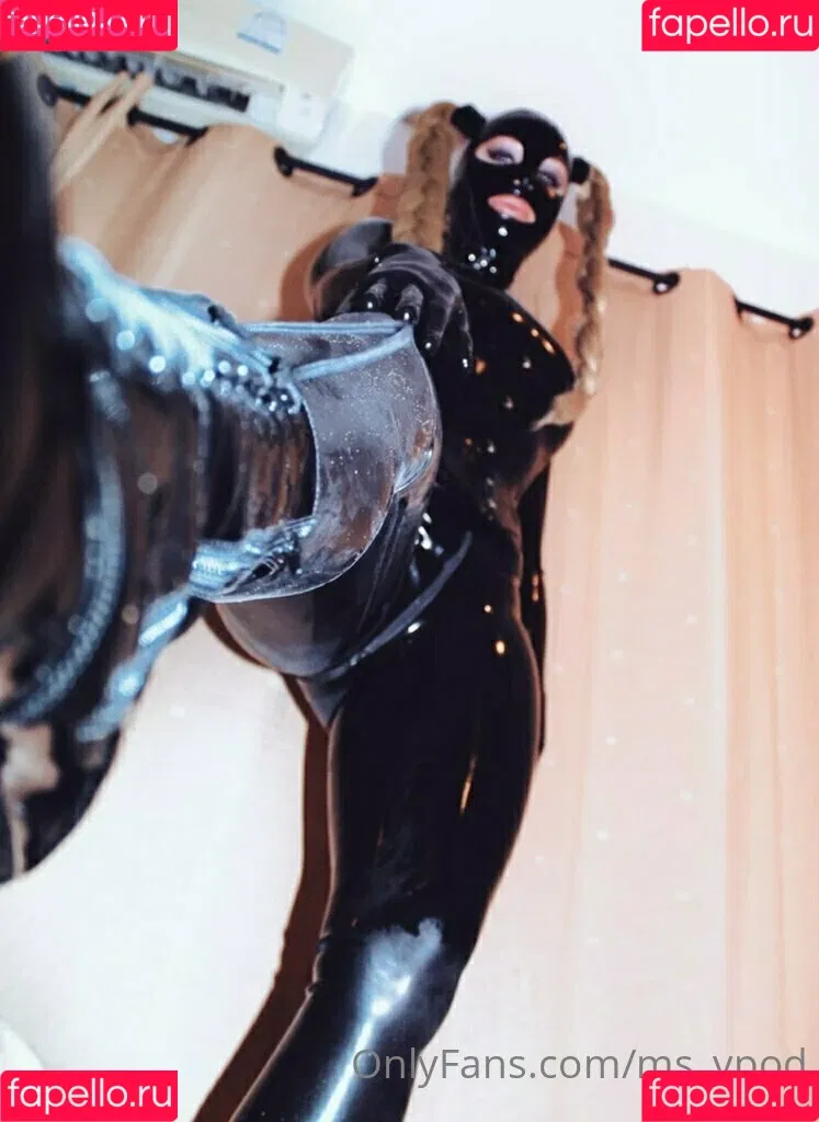 Latex Fetish / misslatexxx Onlyfans Photo Gallery 