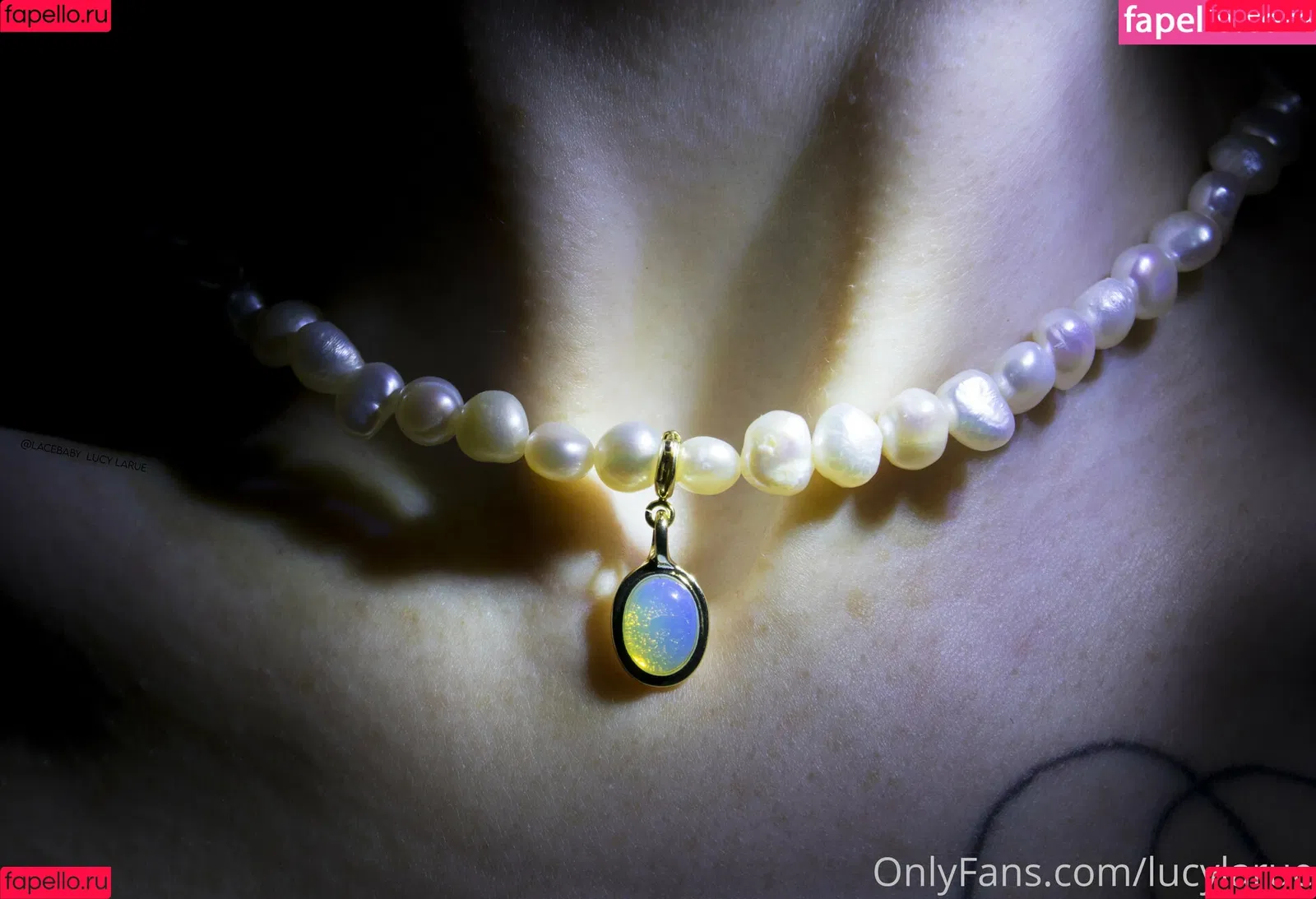 lucylarue / lucylaruesdailystyle Onlyfans Photo Gallery 