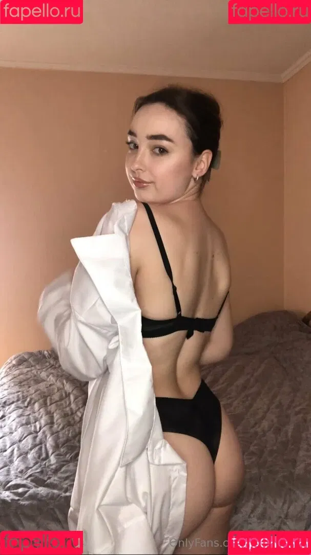 afina_love Onlyfans Photo Gallery 