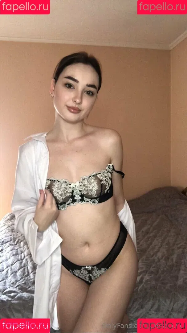 afina_love Onlyfans Photo Gallery 