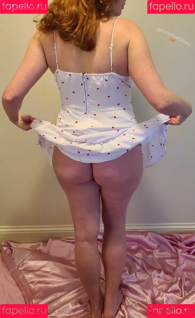 Allie Q / FortyYearDream Onlyfans Photo Gallery 