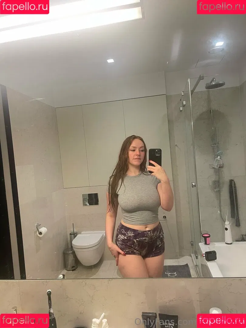 Saffronwill / saffron.mrz Onlyfans Photo Gallery 