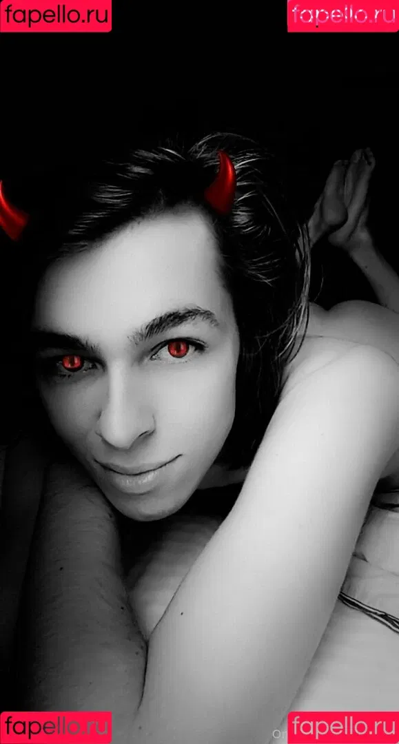 tomaaa / tomaaa.a Onlyfans Photo Gallery 