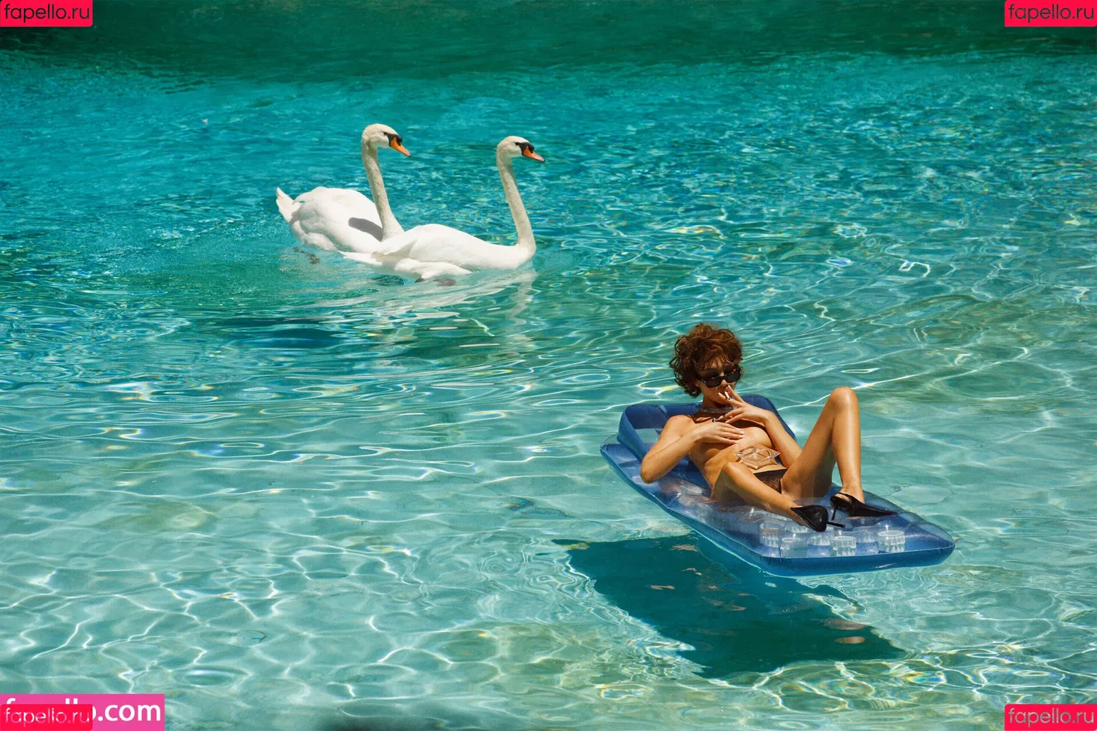 Nadia Lee Cohen / nadialeecohen Onlyfans Photo Gallery 