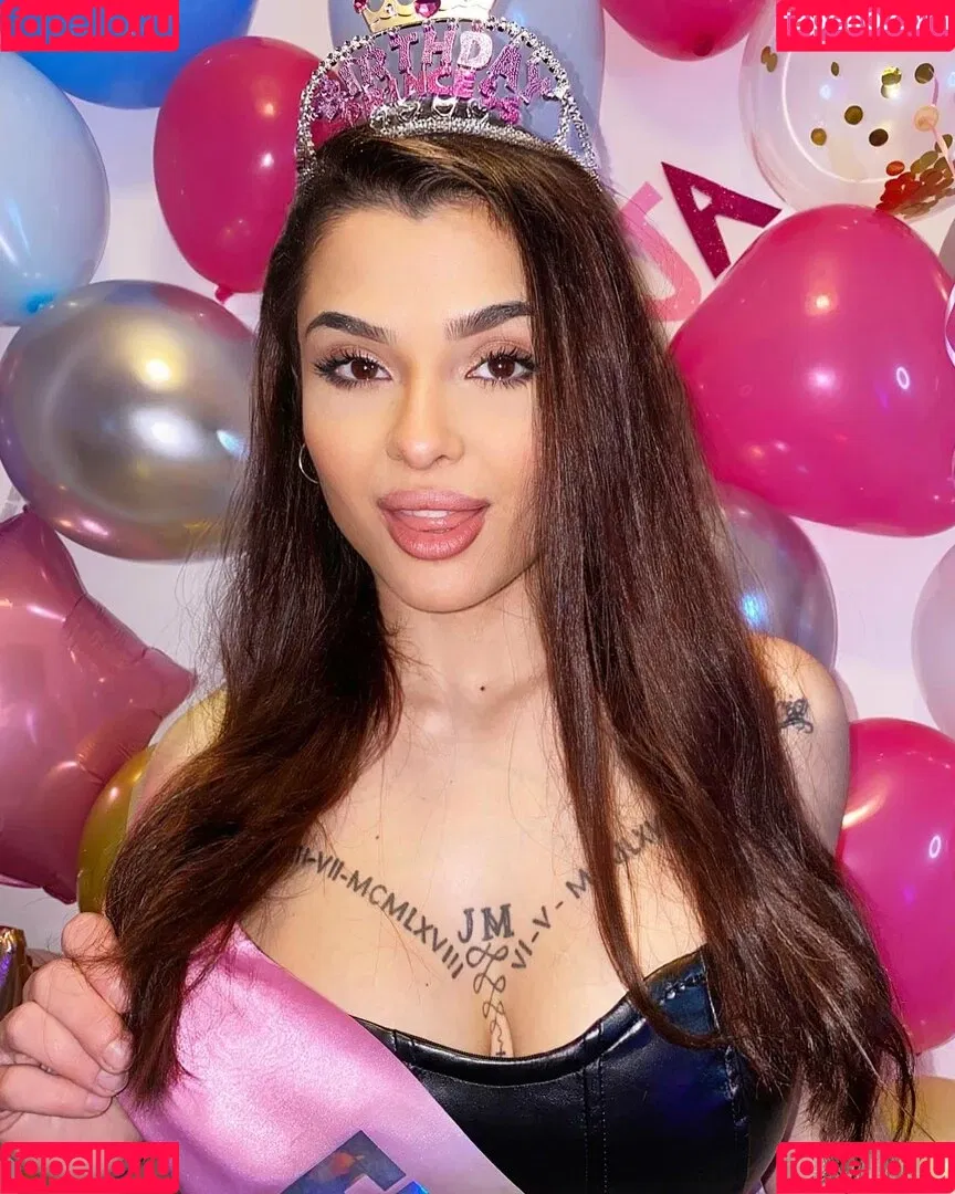 Nadja Lapiedra / nadjalapiedra / nadjalapiedra69 Onlyfans Photo Gallery 