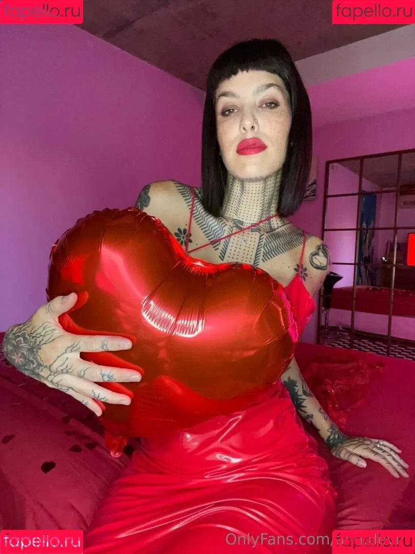 Ana Devin / ana.devin Onlyfans Photo Gallery 