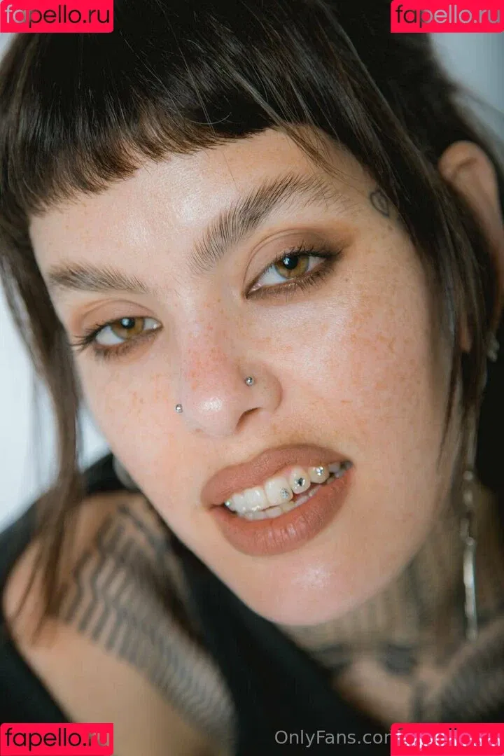 Ana Devin / ana.devin Onlyfans Photo Gallery 