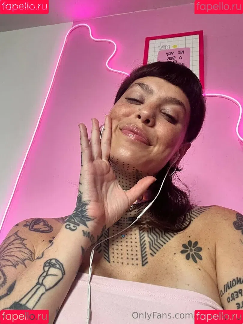 Ana Devin / ana.devin Onlyfans Photo Gallery 