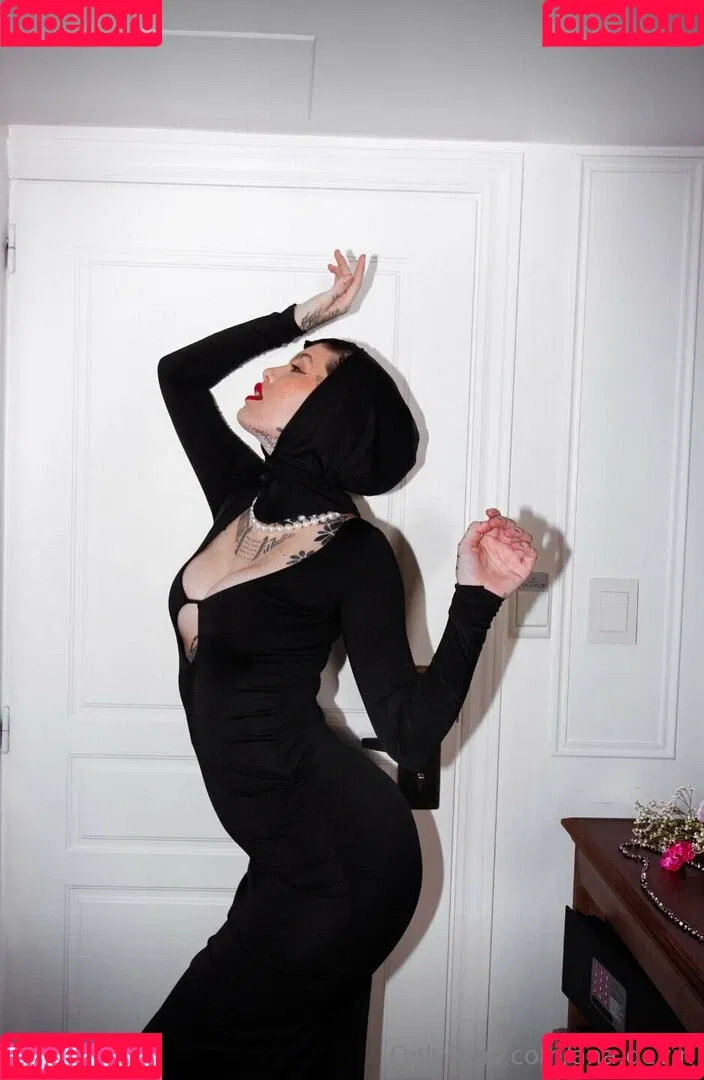 Ana Devin / ana.devin Onlyfans Photo Gallery 