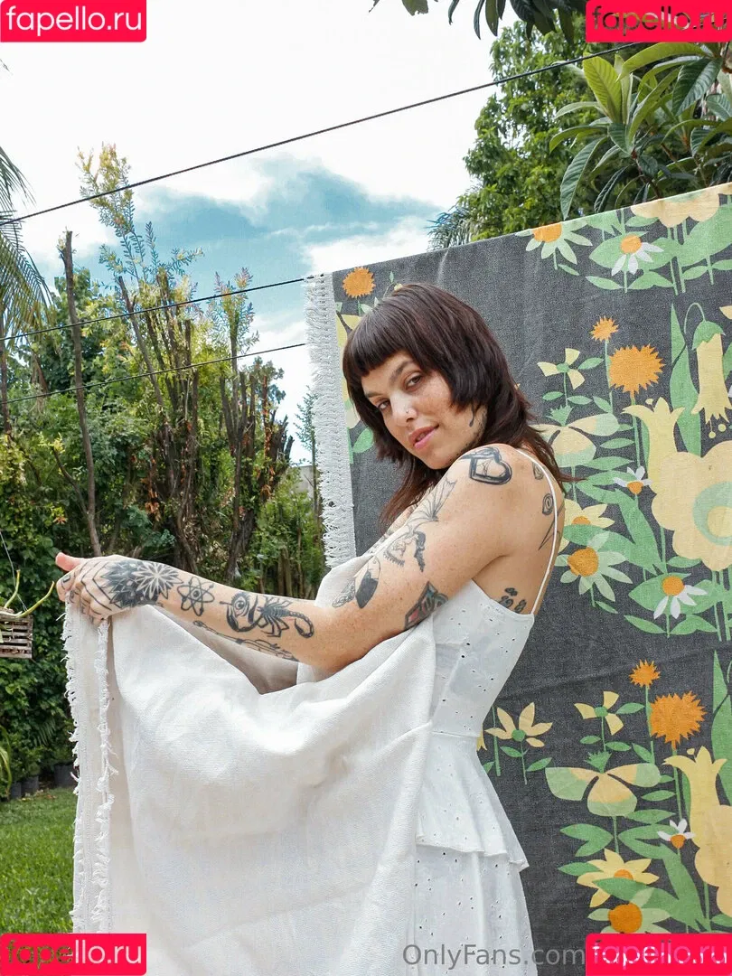 Ana Devin / ana.devin Onlyfans Photo Gallery 